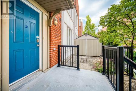 8 FRANCES LORING LANE, Toronto (south Riverdale), Ontario M4M 3E8, CANADÁ