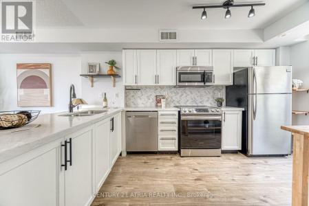 8 FRANCES LORING LANE, Toronto (south Riverdale), Ontario M4M 3E8, CANADÁ