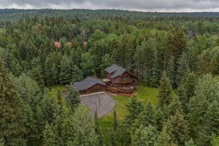 106 MOUNTAIN LION DRIVE, Bragg Creek, Alberta T0L 0K0, Canadá
