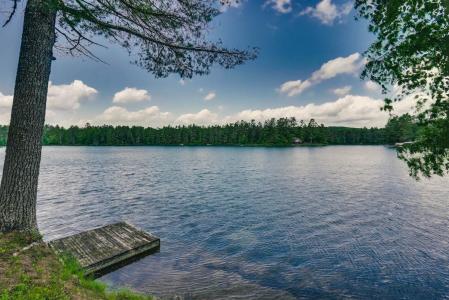251 Ch. Red Pine, Otter Lake, Quebec J0X 2P0, Kanada