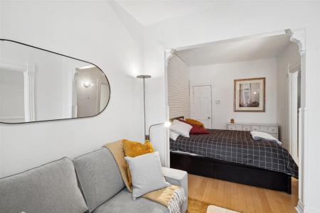 5499  4e Avenue, Montréal (Rosemont/La Petite-Patrie), ケベック H1Y 2V5, カナダ
