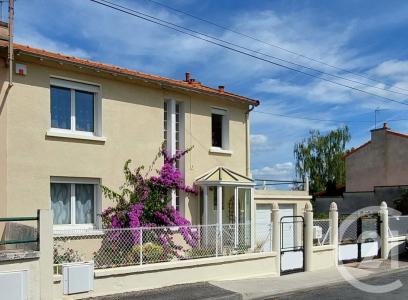 Poitiers, Poitou-Charentes 86000, צרפת