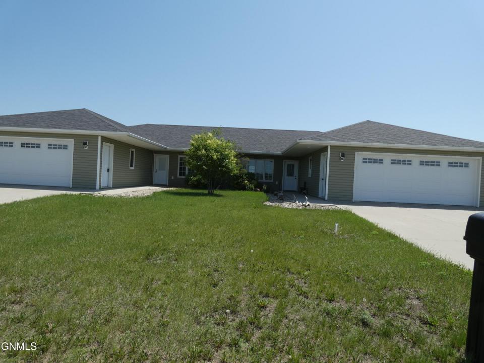 601 & 603 Badger Street, Wishek, Dakota Del Norte 58495, Estados Unidos