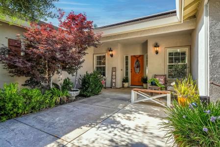 2037 Greenbriar Road, Valley Springs, California 95252