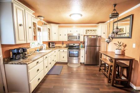 862 Lakeview Drive, Jefferson, Texas 75657, USA