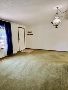 8484 Zosel Street, Onekama, 密歇根州 49675, 美国