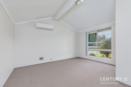 21B Wynyard Way, Thornlie, WA 6108, Australia