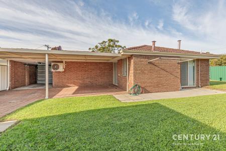 21B Wynyard Way, Thornlie, WA 6108, Australia