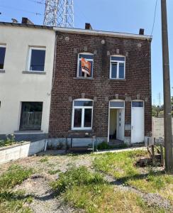 Rue du Bon Voisin 3 5, Tubize, Belgium