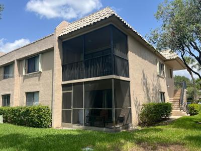 370 Racquet Club Rd , 101, Weston, 佛罗里达州 33326, 美国