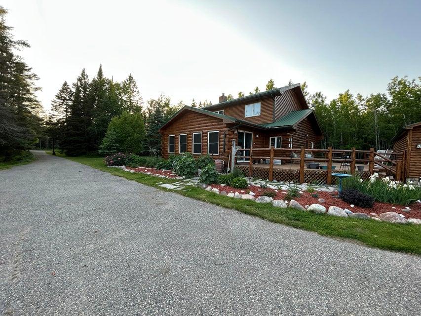 11133 S Lower Hay Lake, Sault Ste Marie, Michigan 49783