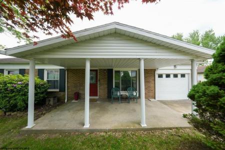 103 Apolla Dr, Morgantown, West Virginia 26505
