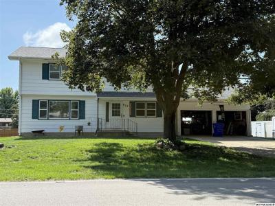 627 1st St N, Rockwell, Iowa 50469, USA