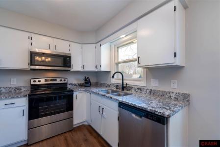 412 NW 14th Avenue, Waseca, Minnesota 56093