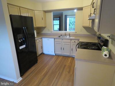 636 Yale Ct, Bensalem, Pennsylvania 19020, USA