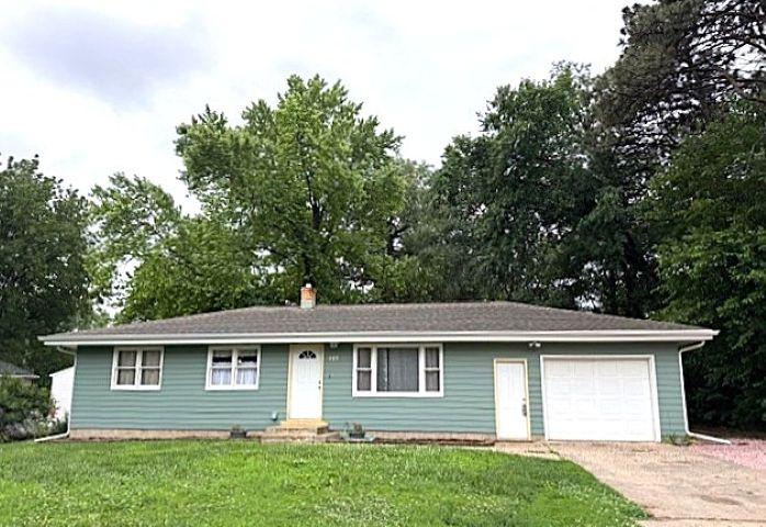809 14th St., Springfield, South Dakota 57062