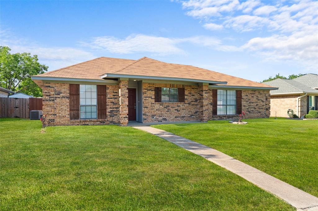 1013 Hunters Glen DR, Mesquite, Teksas 75150, USA