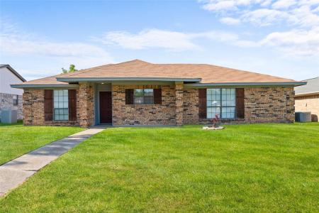 1013 Hunters Glen DR, Mesquite, Teksas 75150, USA