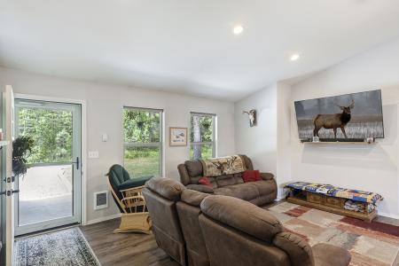 81 Mango St, Moyie Springs, Idaho 83845, Estados Unidos