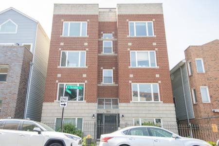 323 W Schiller Street , 1W, Chicago, Illinois 60610, USA