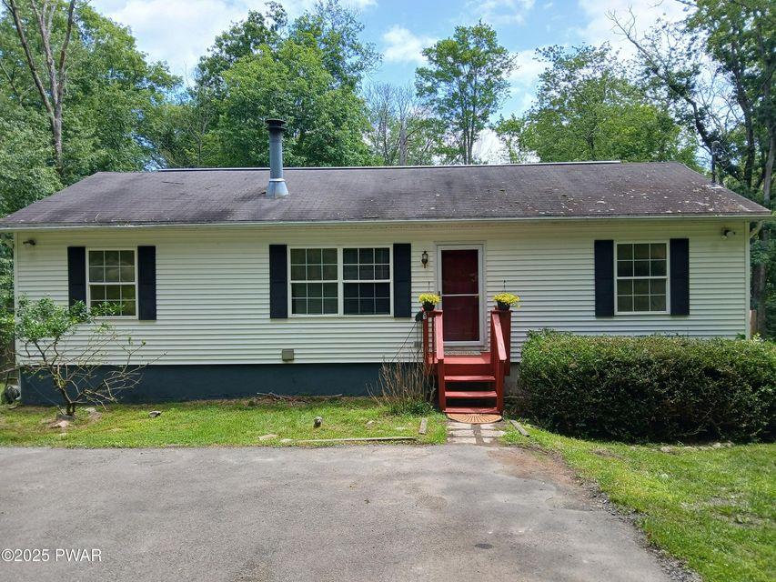 106 Meadowbrook Road, Matamoras, Pennsylvania 18336, Stati Uniti