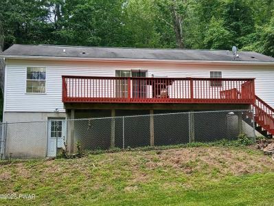 106 Meadowbrook Road, Matamoras, Pennsylvania 18336, Stati Uniti