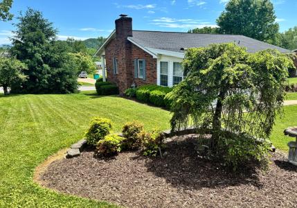 125 Amhurst lane, Bristol, Tennessee 37620, USA