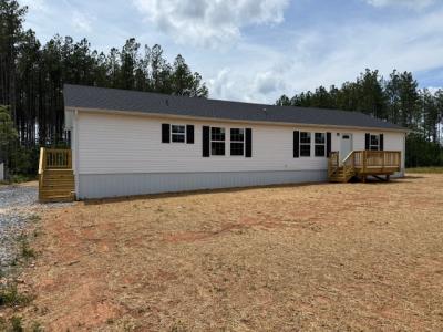 689 Cub Creek Road, Appomattox, Virginia 24522, USA
