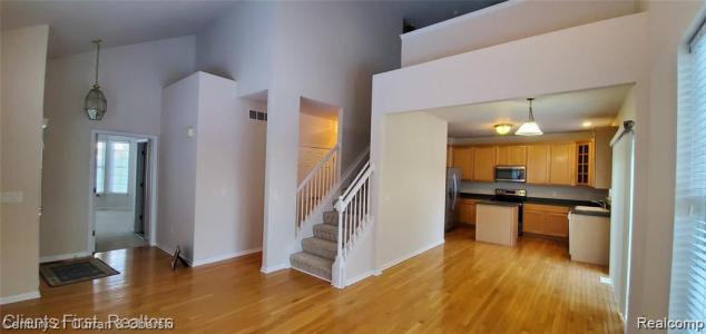 29275 Weston Drive, Novi, Michigan 48377, Amerika Birleşik Devletleri