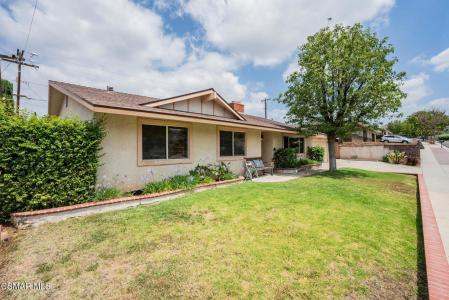 3317 Dalhart Avenue, Simi Valley, קליפורניה 93063, ארצות הברית של אמריקה