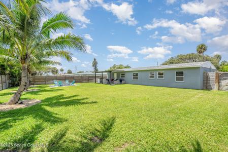 131 Gadsden Lane, Cocoa Beach, Florida 32931, HOA KỲ