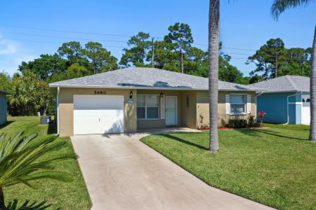 5680 Travelers Way, Fort Pierce, פלורידה 34982, ארצות הברית של אמריקה