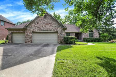 1456 Bent Tree Place, Greenwood, Indiana 46143