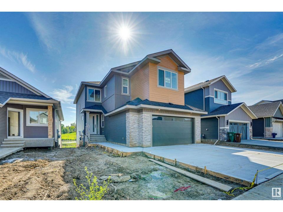 47 ROSEWOOD WY, St. Albert, Alberta T8N 8B2, Canada