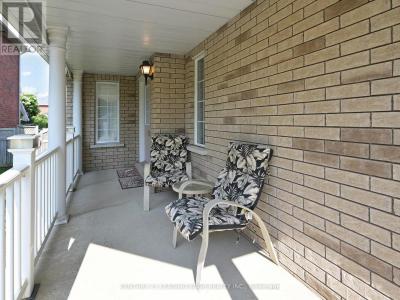 47 THAMES DRIVE, Whitby (rolling Acres), Ontario L1R 2R1, Canadá