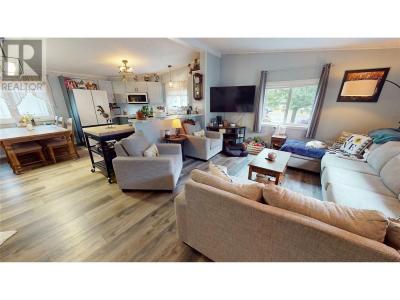 19 SLALOM DRIVE, Fernie, British Columbia V0B 1M4, Canada