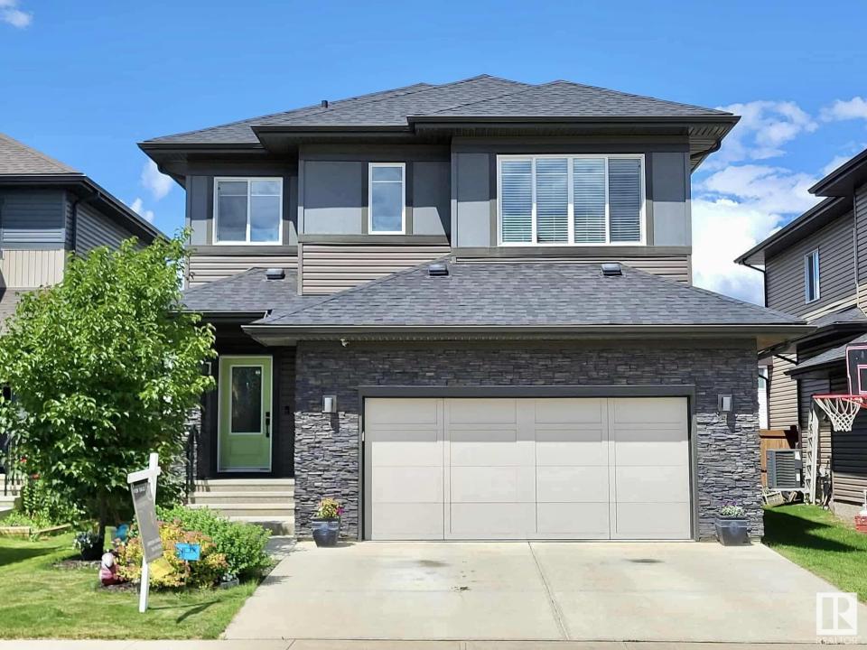 44 PRESCOTT BOULEVARD, Spruce Grove, Alberta T7X 0R4, Canada