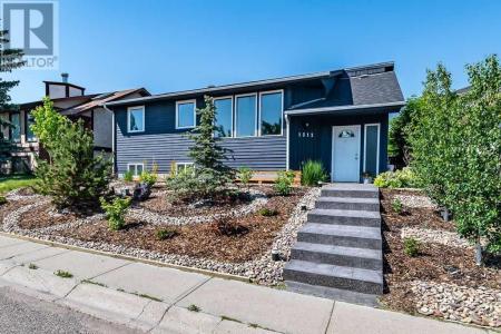 1312 10 AVENUE SOUTHEAST, High River, Alberta T1V 1L4, Canada