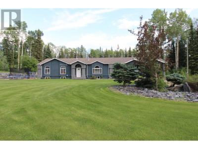 69 ALBERTA DRIVE, Mackenzie, Colombie-Britannique V0J 2C0, Canada