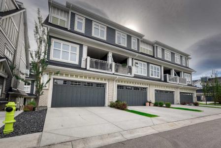 197 SILVERADO PLAINS PARK SW, Calgary, Альберта T2X 1Y9, Канада