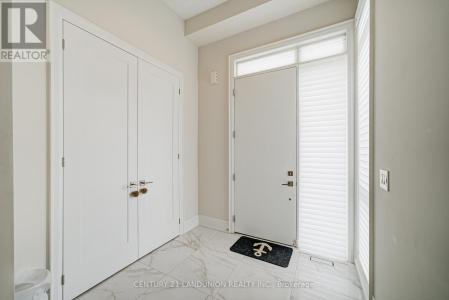 181 MILKY WAY DRIVE, Richmond Hill (observatory), Ontario L4C 5H3, Canada
