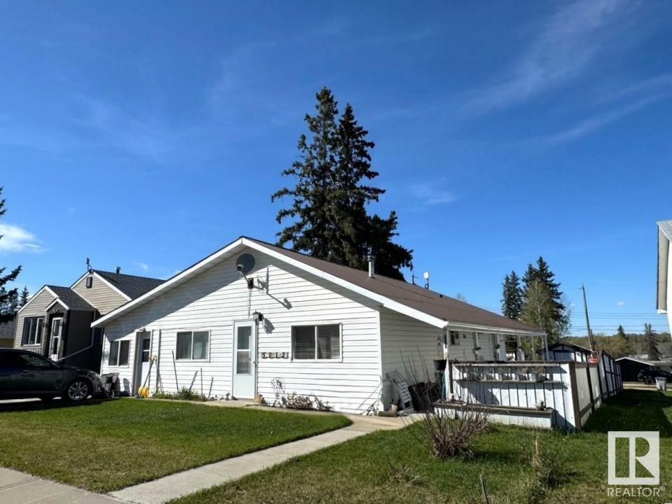 5012 48 AVENUE, Evansburg, ألبرتا T0E 0T0, كندا