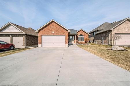 232 DONLY DRIVE S, Simcoe, Ontario N3Y 0B7, Canada