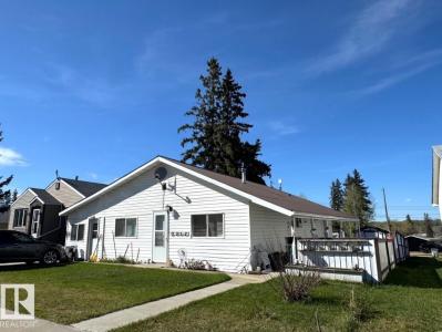 5012 48 AV, Evansburg, Alberta T0E 0T0, Canada