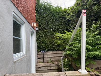 6634 Rue Claudel, Brossard, Quebec J4Z 0H6, Canada