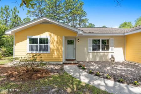 383 & 387 Red Fox Street NW, Shallotte, North Carolina 28470, Stati Uniti