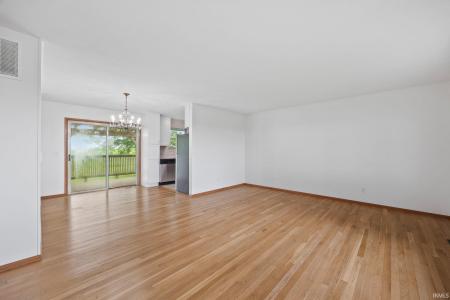 8416 S 400 W, Lafayette, 印第安納州 47909, 美國