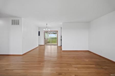 8416 S 400 W, Lafayette, 印第安納州 47909, 美國