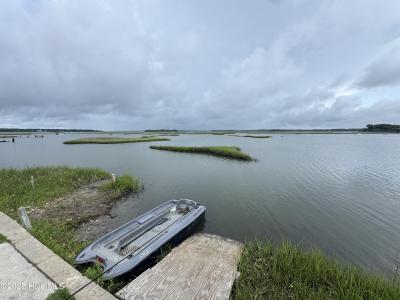 121 Cedar Point Boulevard, Cedar Point, ノースカロライナ 28584, アメリカ合衆国