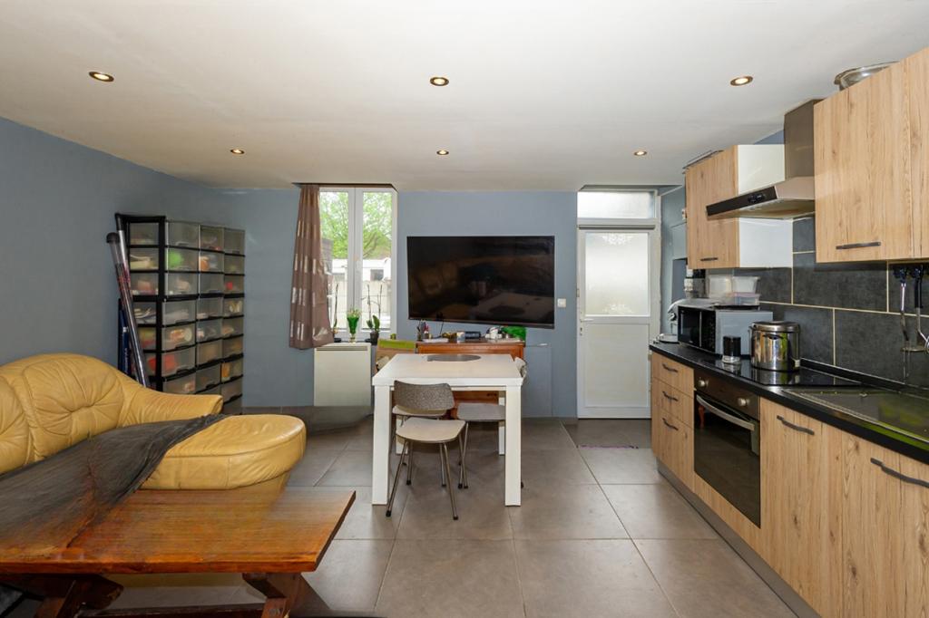 rue Jean Volders 101, Quaregnon, 7390, Belgique
